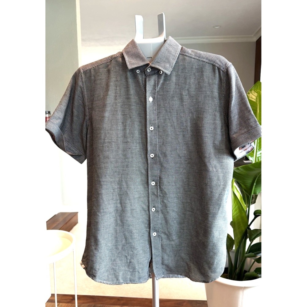 Robert Graham Men's Button Down Short Sleeve Shirt